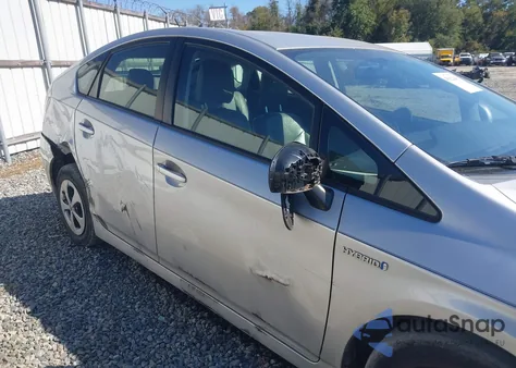 2013 Toyota Prius Three from USA, damaged, VIN JTDKN3DU2D5676189